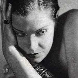 Bracelets 1929 by George Hoyningen-Huene 