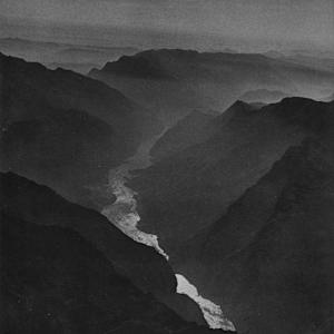 Yangtze River by Dmitri Kessel, Image 2.