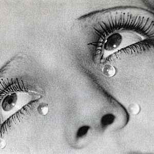 Larmes 1932 by Man Ray, Image 4.