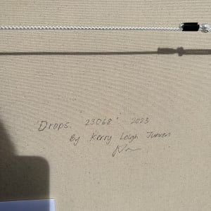 Drops. 23068 by Kerry Leigh 