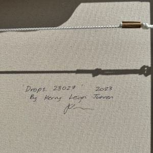 Drops. 23027 by Kerry Leigh 
