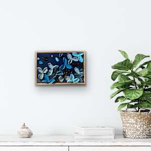 Flowers. 25005 by Kerry Leigh 