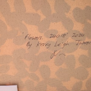 Flowers. 24018 by Kerry Leigh 