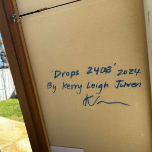 Drops. 24043 by Kerry Leigh 