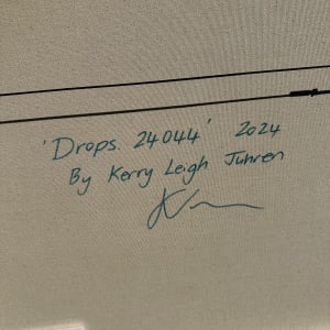 Drops. 24044 by Kerry Leigh 