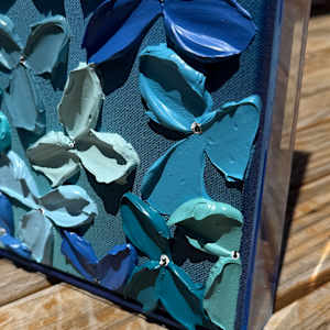 Flowers 25010 by Kerry Leigh 