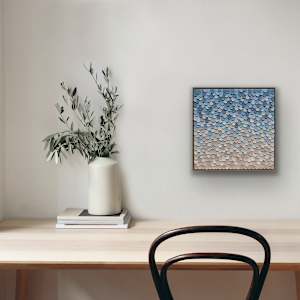 Drops 25018 by Kerry Leigh