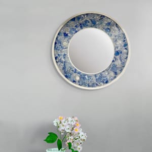 Periwinkle Halo by Janet Sams 