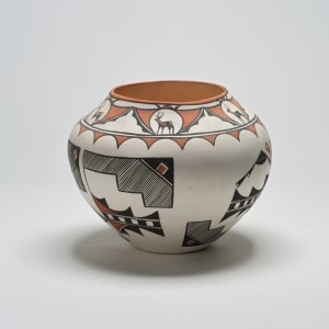 Deer Pot, Clay, Polychrome by Bernadette Chavez  Image: Deer pot by Bernadette Chavez