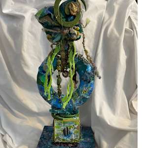 Unfolding by Marianne Mullen