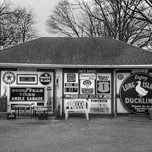 Garage, Laurel, NY by Raymond Germann, Image 4.