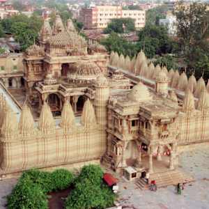 Hutheesing Jain Temple by Ahmedabad, Gujarat