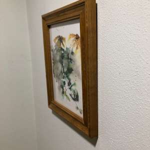 Daisy 2 Abstract by Lisa Amport  Image: Framed side view