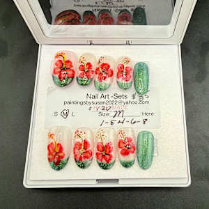 Nail Art -120 by Susan Reich