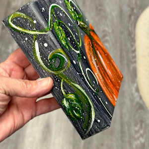 Harvest Charm Pumpkin by Donna Richardson 