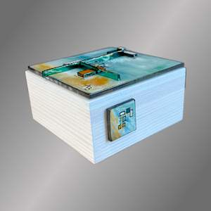 Comfort by Anne Burtt  Image: Comfort Side