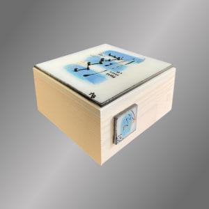 Lyrical by Anne Burtt  Image: Lyrical Side