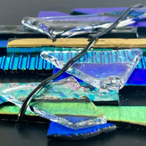 Lustrous by Anne Burtt  Image: Lustrous Close Up