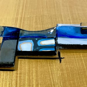 Into the Narrows by Anne Burtt  Image: Into the Narrows Close Up 