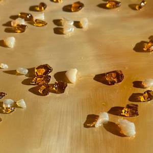 Golden Illusion by Anne Burtt  Image: Golden Illusion Close Up