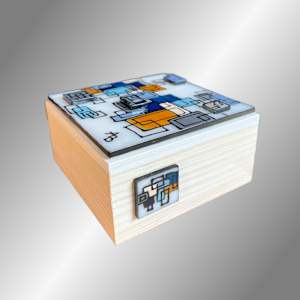 Prismal by Anne Burtt  Image: Prismal Side