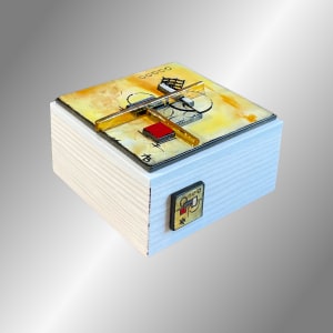 Rare by Anne Burtt  Image: Rare Side