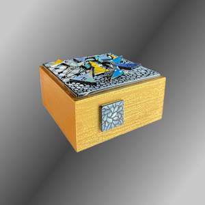 Serenity by Anne Burtt  Image: Serenity Side