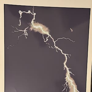 L'éclair by Daniel Pommereulle 