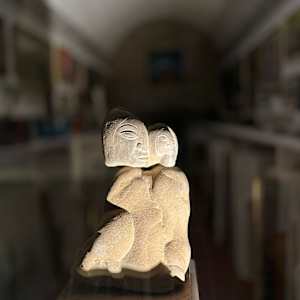 Madre e figlio by Vittorio Calvi (1933-2017), Image 3.