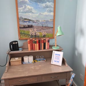 Room 16  Image: Desk and chair