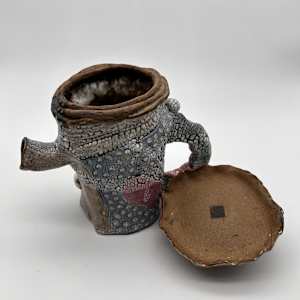 Tea Pot Red & black, #17-5 by Rumiko "Rumi"  Tsuda Estate, Image 3.