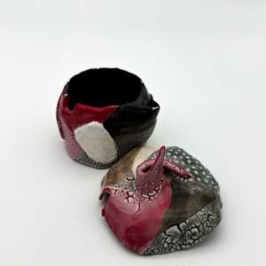 Sugar Bowl #4018-3 by Rumiko "Rumi"  Tsuda Estate, Image 4.