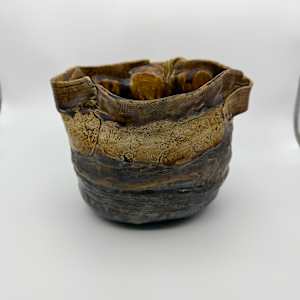 Bowl by Rumiko "Rumi"  Tsuda Estate, Image 4.