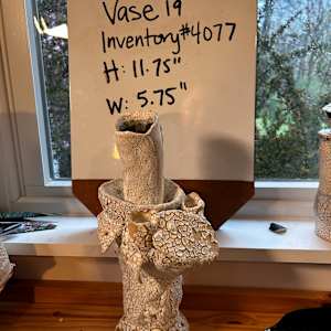 Vase by Rumiko "Rumi"  Tsuda Estate, Image 1.