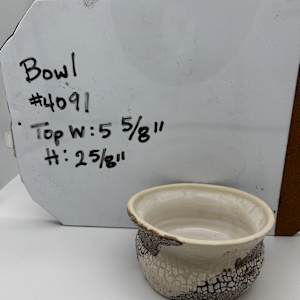 Small Bowl by Rumiko "Rumi"  Tsuda Estate, Image 1.