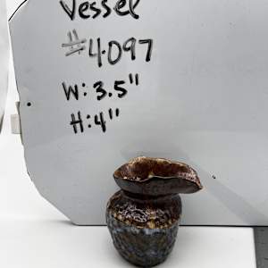 Vessel by Rumiko "Rumi"  Tsuda Estate, Image 1.