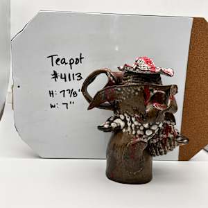 Teapot by Rumiko "Rumi"  Tsuda Estate, Image 1.