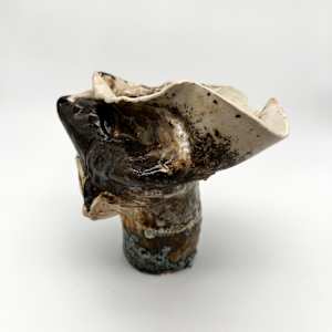 Vase by Rumiko "Rumi"  Tsuda Estate, Image 2.