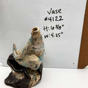 Vase by Rumiko "Rumi"  Tsuda Estate, Image 1.