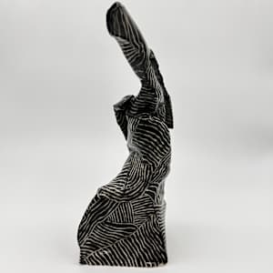 Vase / Sculpture by Rumiko "Rumi"  Tsuda Estate, Image 2.
