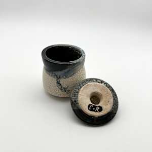 Vessel with Lid (S+R) by Rumiko "Rumi"  Tsuda Estate, Image 2.
