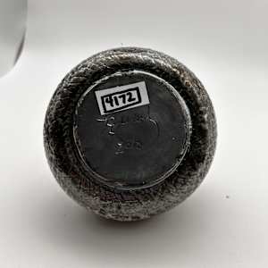 Vase by Rumiko "Rumi"  Tsuda Estate, Image 2.