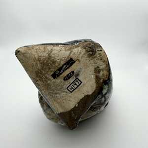 Vase by Rumiko "Rumi"  Tsuda Estate, Image 2.