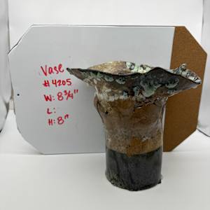 Vase by Rumiko "Rumi"  Tsuda Estate, Image 1.