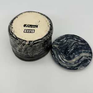 Vessel by Rumiko "Rumi"  Tsuda Estate, Image 1.