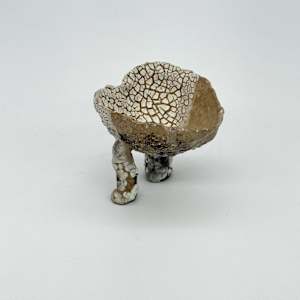 Small Bowl, 2 legs by Rumiko "Rumi"  Tsuda Estate, Image 4.