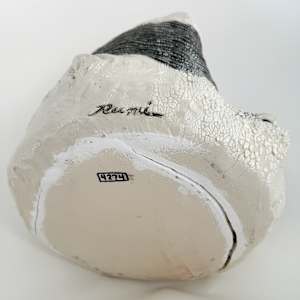 Vase by Rumiko "Rumi"  Tsuda Estate, Image 2.