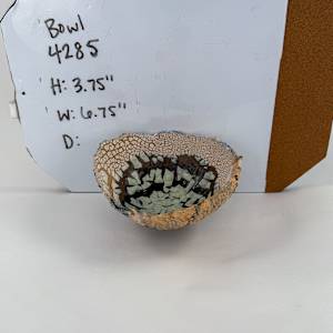 Bowl by Rumiko "Rumi"  Tsuda Estate, Image 1.