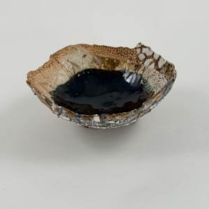 Bowl by Rumiko "Rumi"  Tsuda Estate, Image 3.