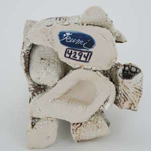 Vase by Rumiko "Rumi"  Tsuda Estate, Image 2.